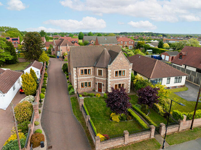 5 Bedroom Detached House For Sale In Partridge Flatt Road, Doncaster, DN4
