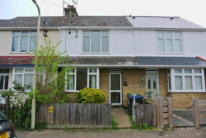 2 Bedroom Terraced House To Rent In Station Road, Whitstable, CT5