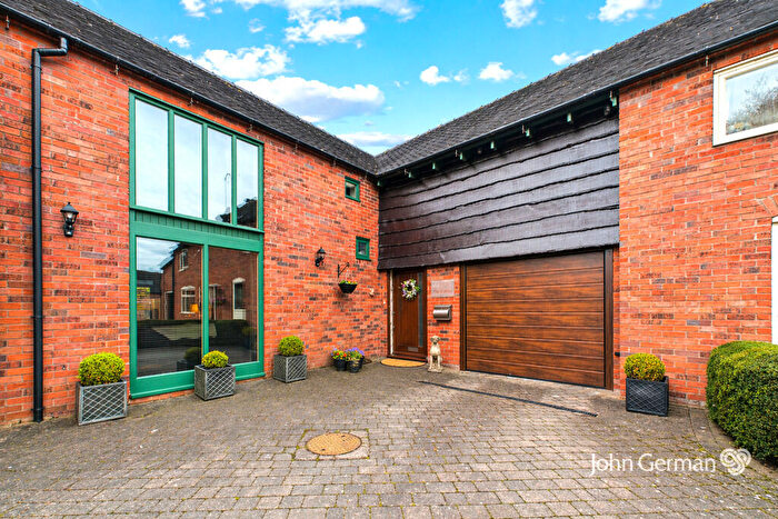 4 Bedroom Barn Conversion For Sale In Castrum Court, Rocester, ST14