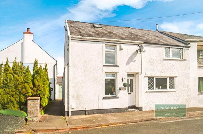 3 Bedroom End Of Terrace House For Sale In Waunhir Cottages, Efail Isaf, Pontypridd, CF38