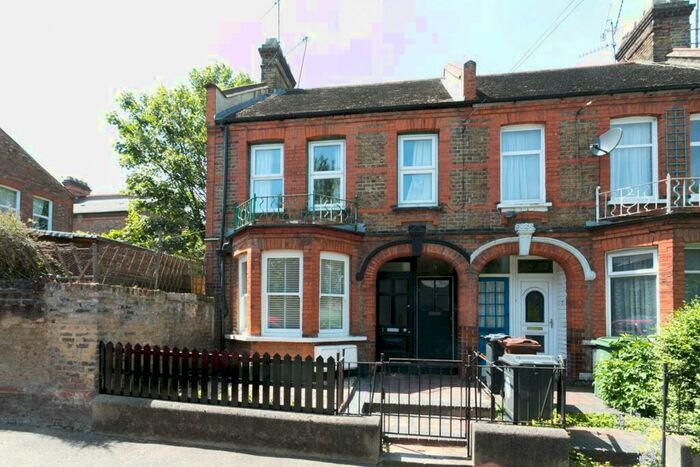 2 Bedroom Apartment To Rent In Mersey Road, Walthamstow, E17