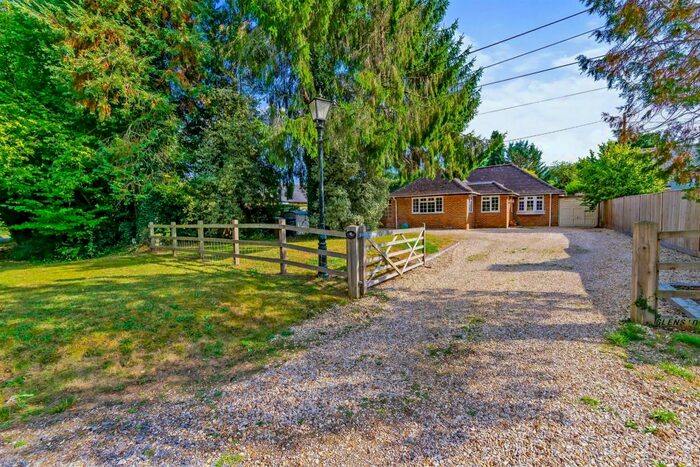3 Bedroom Detached Bungalow For Sale In East Dean Road, East Dean, Salisbury, SP5