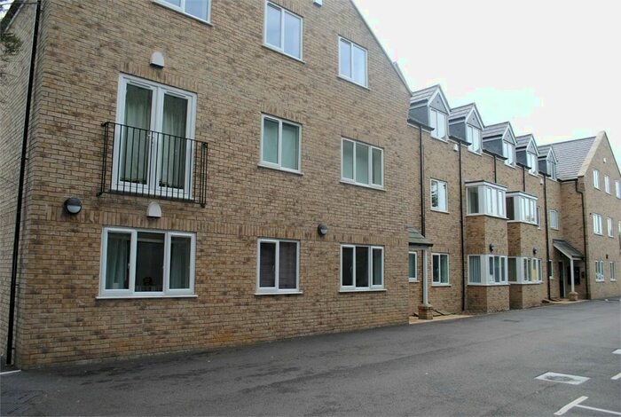 2 Bedroom Flat To Rent In The Blades, Market Deeping, Peterborough PE6