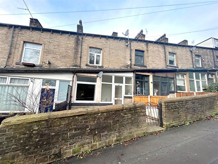3 Bedroom Terraced House For Sale In Park Crescent, Sowerby Bridge, HX6