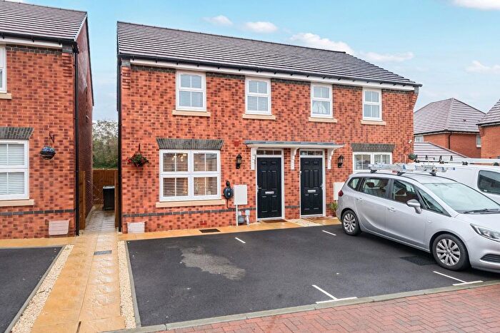 3 Bedroom Property For Sale In Flint Avenue, Havant, PO9