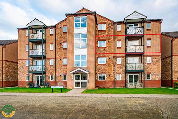 2 Bedroom Apartment For Sale In Lakeside Boulevard, Doncaster, DN4