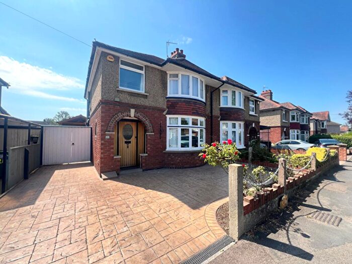 3 Bedroom Semi Detached House For Sale In Windermere Road, Gloucester, GL2