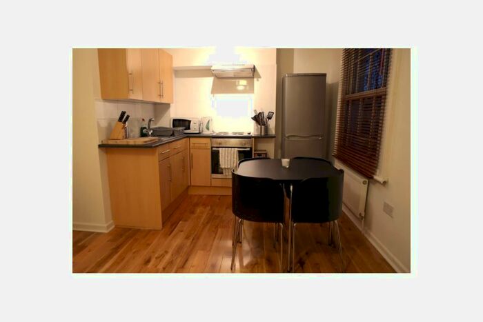 1 Bedroom Flat To Rent In Amersham Road, London, SE14