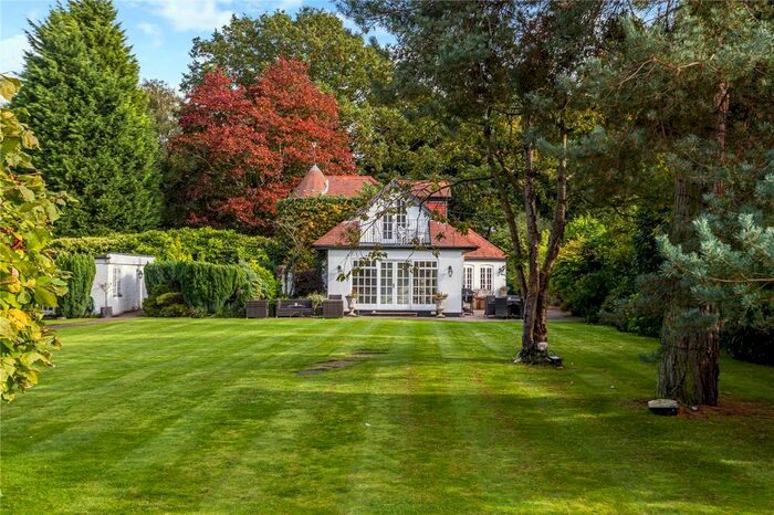 4 Bedroom Detached House For Sale In Middlewich Road, Allostock, Knutsford, Cheshire, WA16