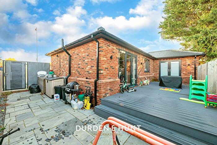 2 Bedroom Semi-Detached Bungalow For Sale In Brinkworth Road, Clayhall, IG5