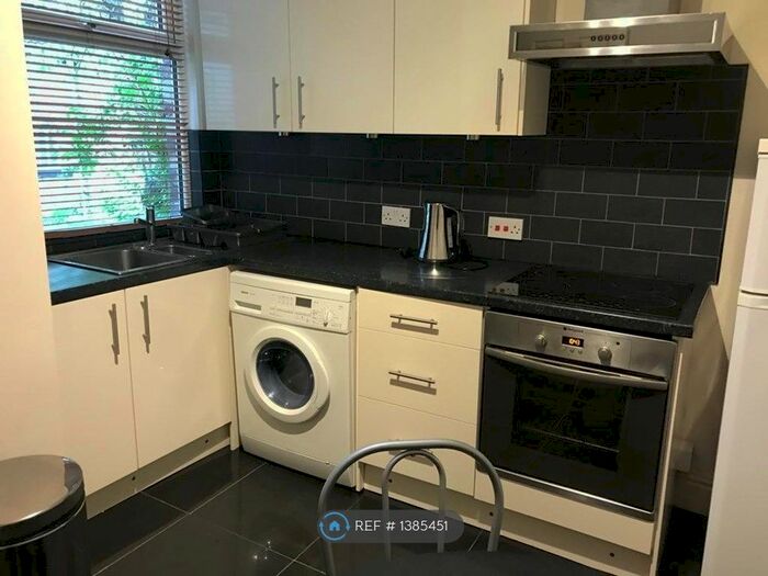 1 Bedroom Flat To Rent In Walkley, Sheffield, S6