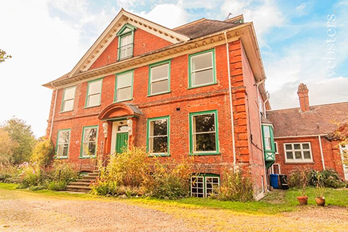 3 Bedroom Flat For Sale In Bracondale Millgate, Norwich, NR1