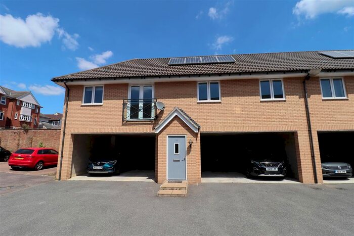 2 Bedroom Semi-Detached House To Rent In Thomas Way, Braintree, CM7