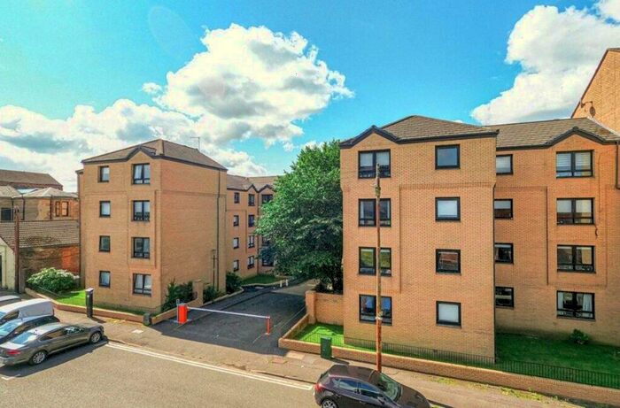 2 Bedroom Flat To Rent In Glenfarg Street, Glasgow, Glasgow City, G20