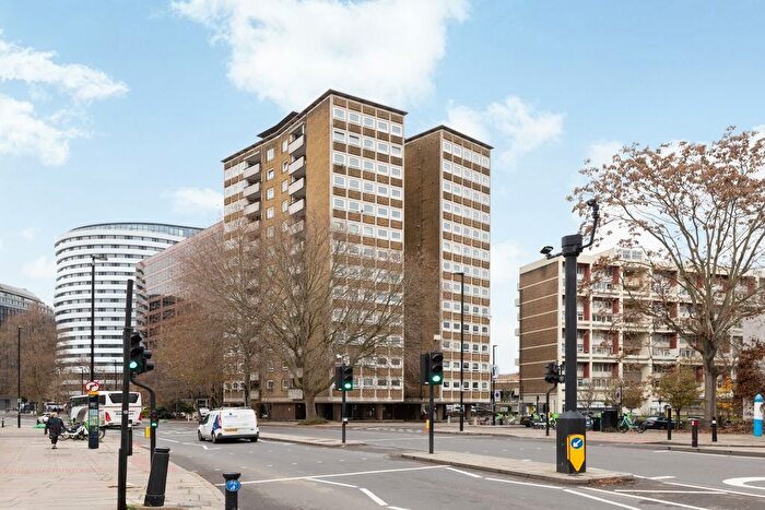 2 Bedroom Flat To Rent In Royal Street, London, SE1