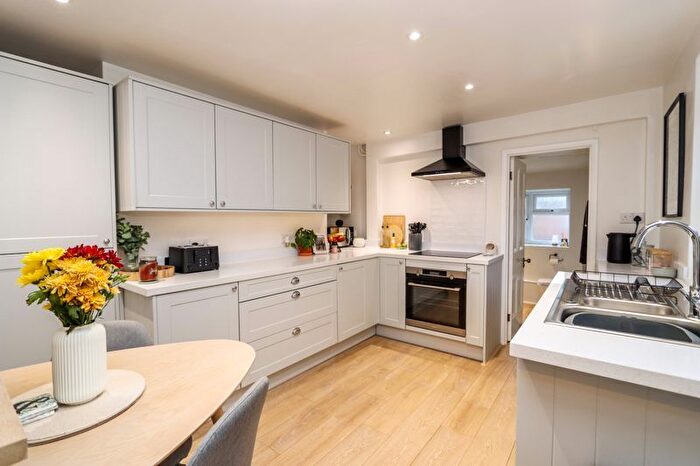 2 Bedroom End Of Terrace House For Sale In Tickenham Road, Clevedon, BS21