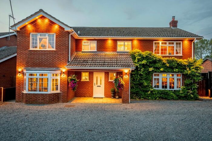 5 Bedroom Detached House For Sale In Bardolphs Way, Wormegay, King's Lynn, PE33