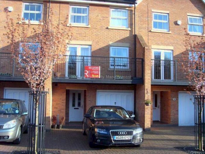 4 Bedroom Town House To Rent In Hampton Hargate, PE7
