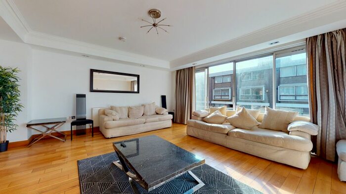 5 Bedroom Flat To Rent In Porchester Place, London, W2