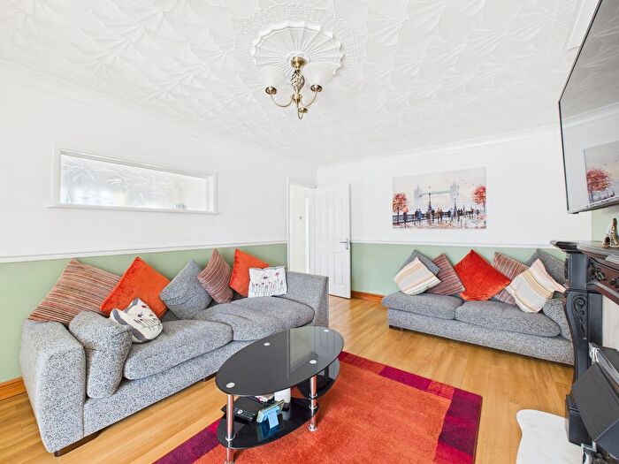3 Bedroom Bungalow For Sale In Buckfast Avenue, Haydock, WA11