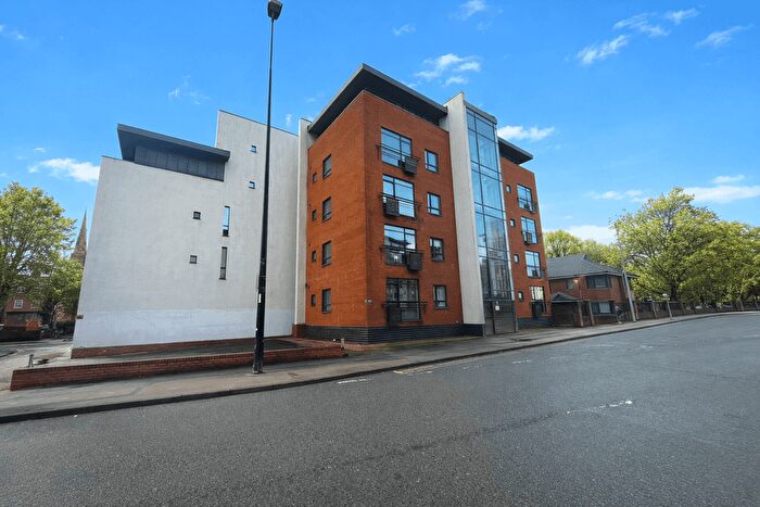 2 Bedroom Flat For Sale In Trinity Edge, St. Mary Street, Salford, M3