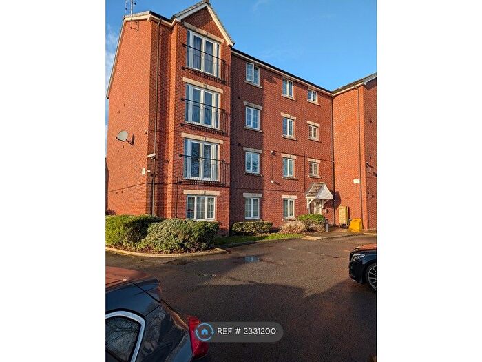 2 Bedroom Flat To Rent In New Forest Way, Leeds, LS10
