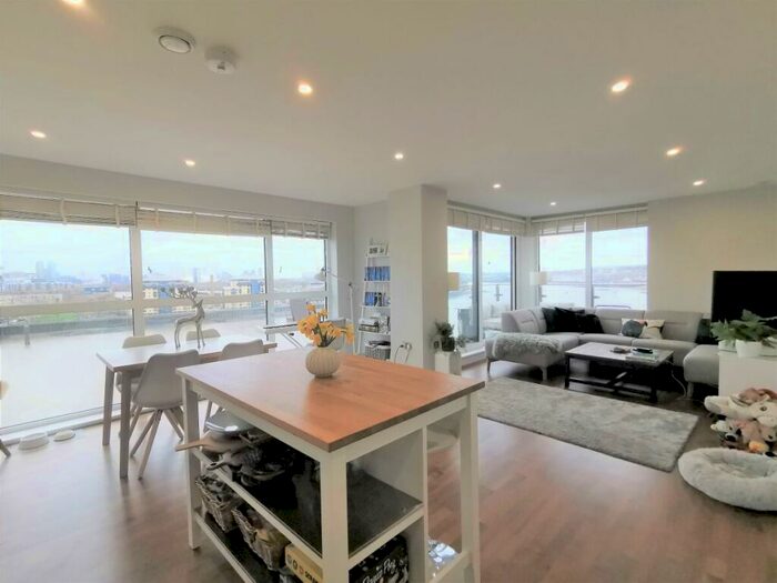 2 Bedroom Apartment To Rent In Wharf Street London, SE8