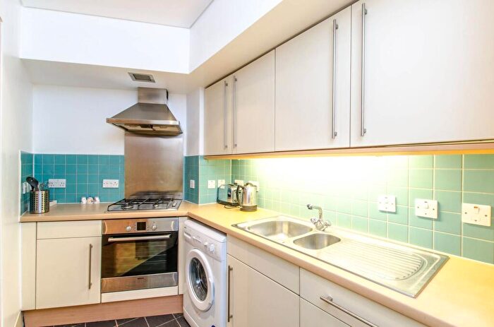 1 Bedroom Flat To Rent In Britton Street, , Clerkenwell, London, EC1M