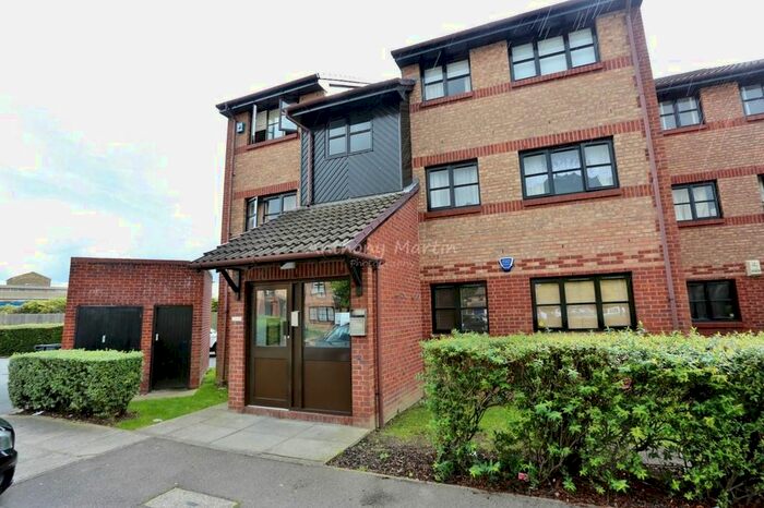 1 Bedroom Flat To Rent In Humber Road, Dartford DA1