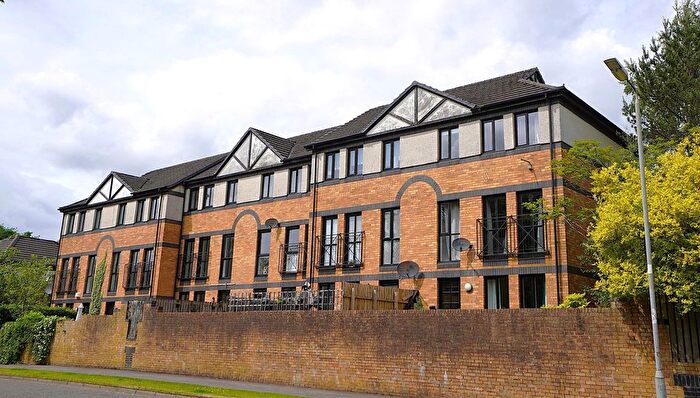 4 Bedroom Town House To Rent In Dunellan Road, Milngavie, Glasgow, G62
