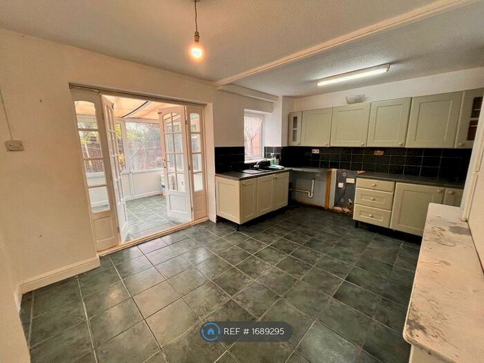 3 Bedroom Semi-Detached House To Rent In Nant-Y-Ffynnon, Brackla, Bridgend, CF31