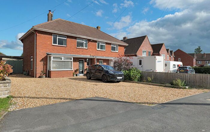 3 Bedroom Semi-Detached House For Sale In St. Margarets Gardens, Melksham, SN12