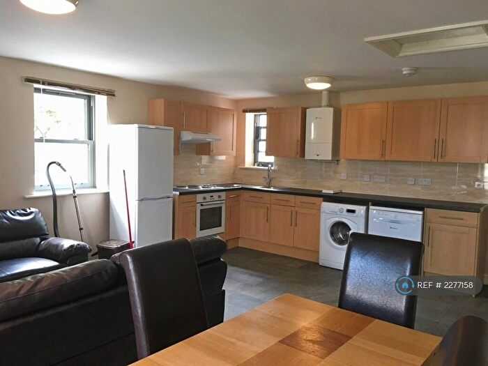 4 Bedroom Flat To Rent In Hampton Lane, Bristol, BS6