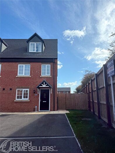 3 Bedroom Semi-Detached House For Sale In Hird Avenue, Market Weighton, York, East Riding Of Yorkshi, YO43
