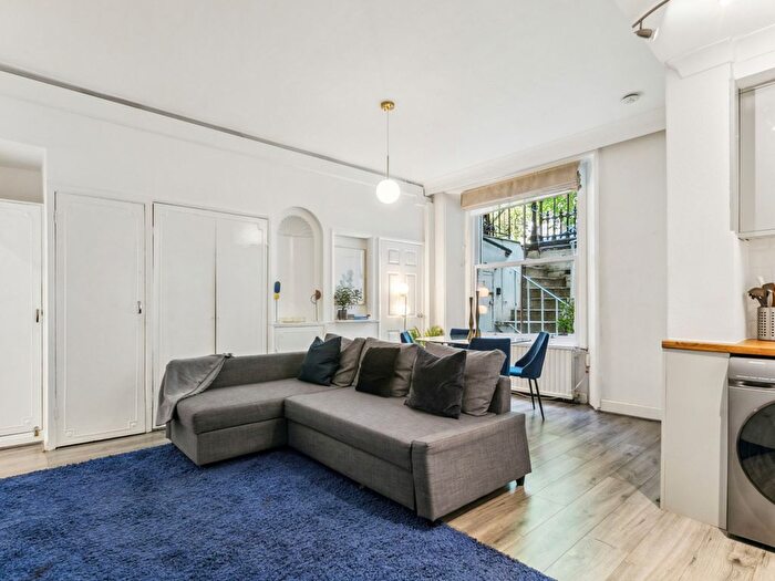 1 Bedroom Flat To Rent In Cornwall Gardens, London, SW7