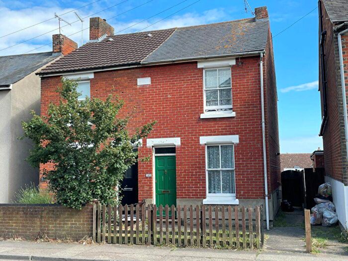 3 Bedroom House To Rent In Colchester, CO4