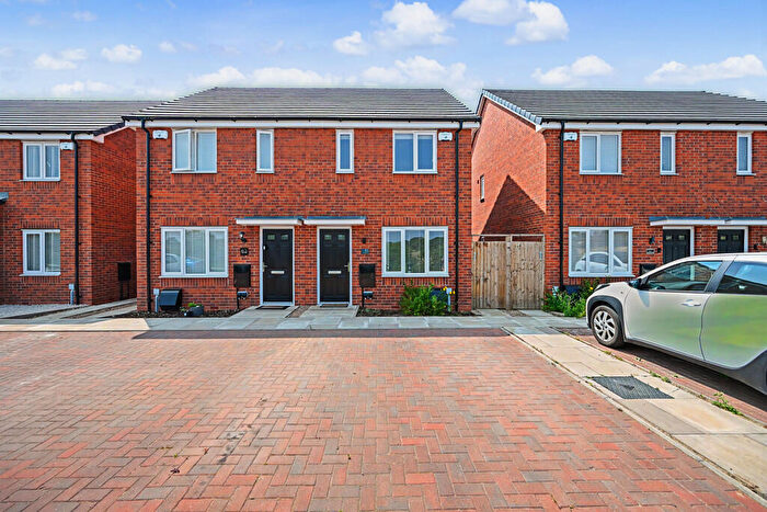 2 Bedroom Semi-Detached House For Sale In Chervil Way, Coton Park, Rugby, CV23