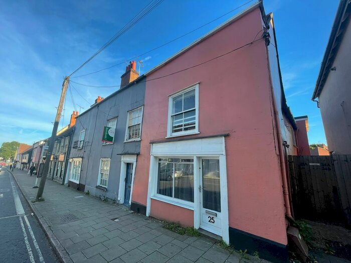 1 Bedroom Flat To Rent In East Hill, Colchester, CO1