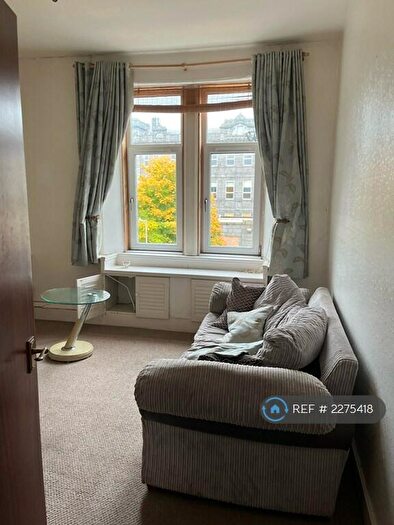 1 Bedroom Flat To Rent In Walker Place, Aberdeen, AB11