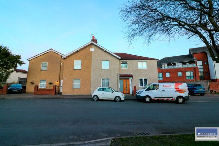 1 Bedroom Flat To Rent In Brookfield Lane East, Cheshunt, EN8