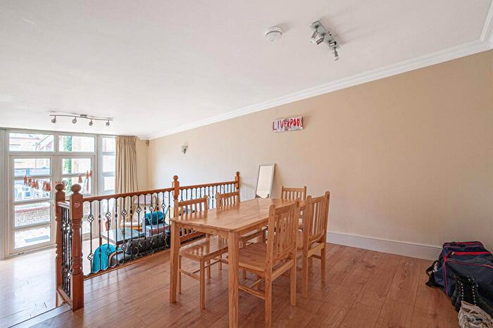 4 Bedroom House To Rent In Victoria Mews, Hampstead, London, NW6