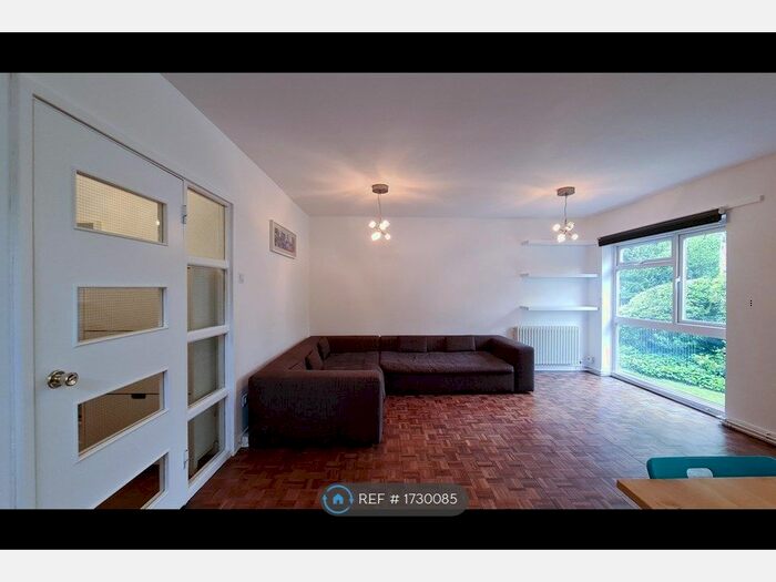 1 Bedroom Flat To Rent In Pine Lodge, London, SW15