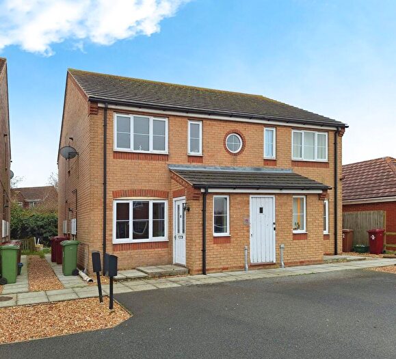 1 Bedroom Apartment To Rent In Lancaster Drive, South Killingholme, Immingham, Lincolnshire, DN40