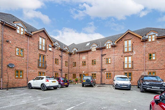 2 Bedroom Flat For Sale In The Mews, Hindley, WN2