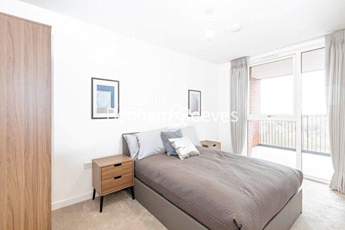 1 Bedroom Flat To Rent In Perryfield Way, London, NW9