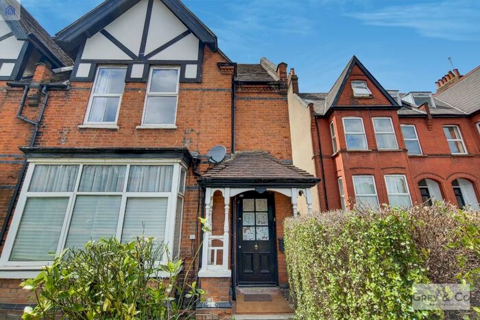 2 Bedroom Flat To Rent In Bessborough Road Harrow, HA1