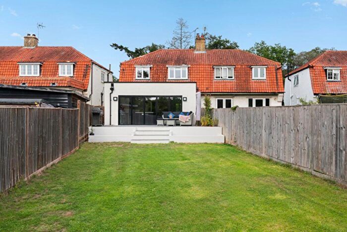 3 Bedroom House To Rent In Old Lane, Cobham, KT11