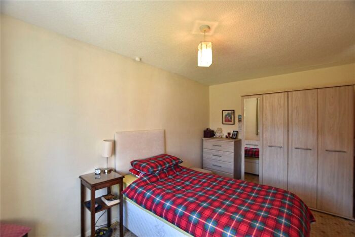 2 Bedroom Bungalow For Sale In Cumberland Drive, Royton, Oldham, Greater Manchester, OL2