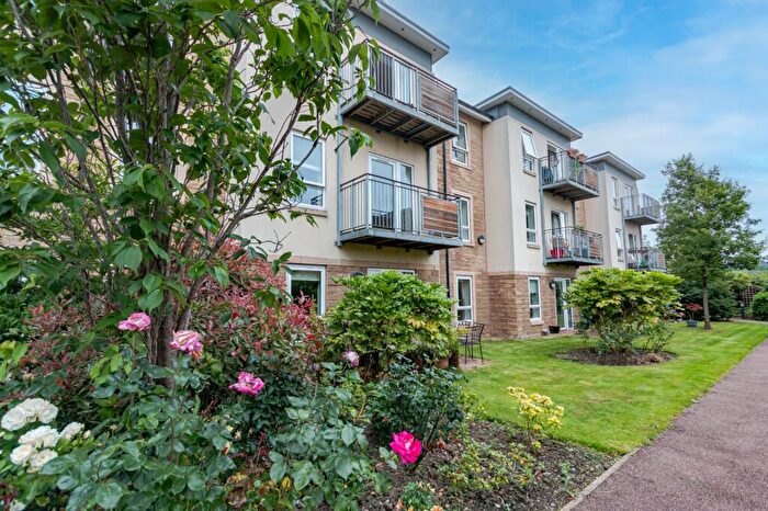 2 Bedroom Retirement Property For Sale In Valley Drive, Ilkley, West Yorkshire, LS29