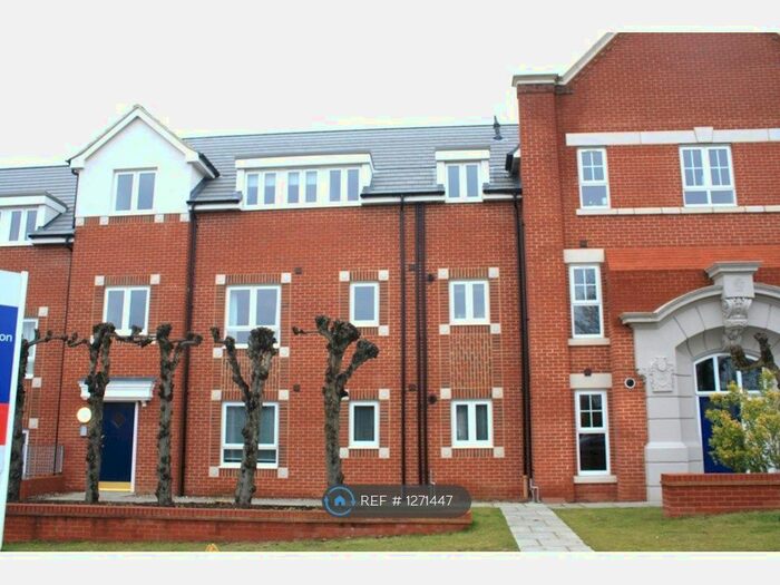 2 Bedroom Flat To Rent In Crome Road, Norwich NR3